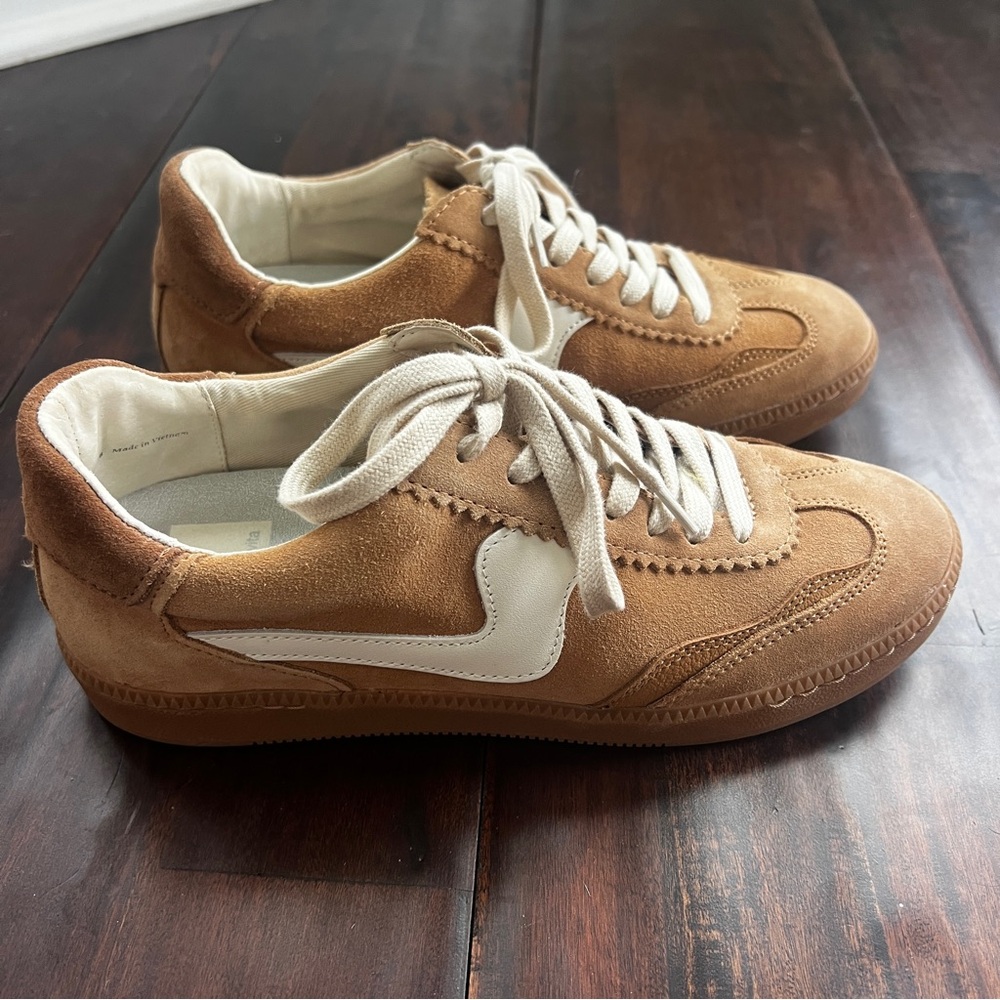 Dolce Vita Notice Sneakers size 8 brown suede
